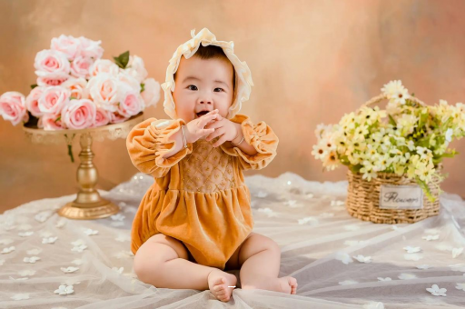 祁东怀孕肚子紧绷绷的